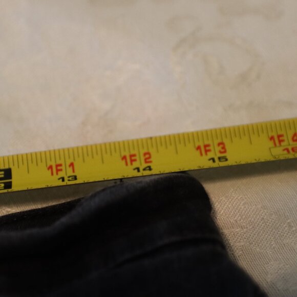 Gloria Vanderbilt Amanda Harvest Rose Black Floral Embroidered Jeans 12 Short - Picture 10 of 16